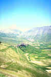 3_Piana_Castelluccio1.jpg (64672 Byte)